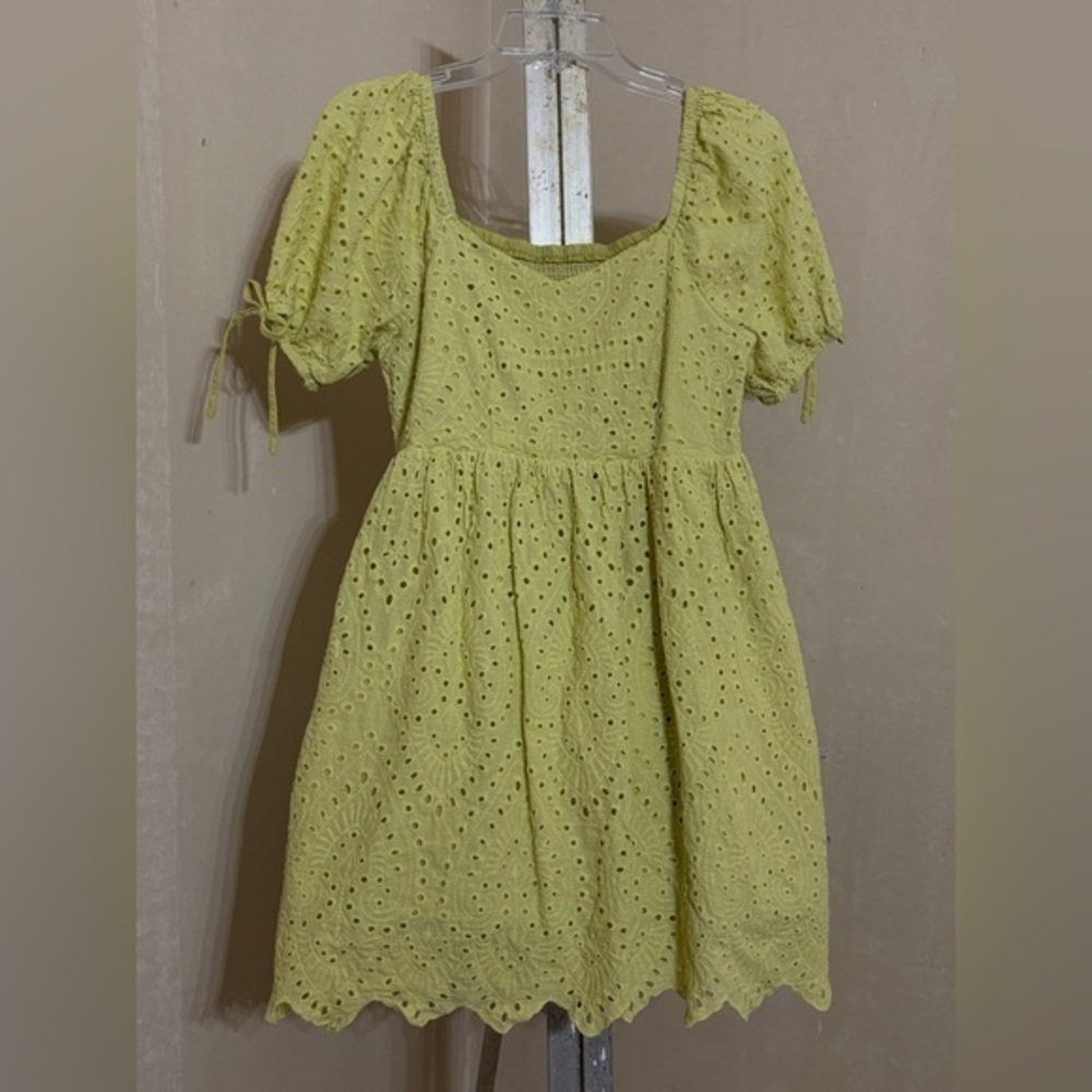 Yellow Eyelet Mini Dress Puff Sleeve Cottagecore Coastal Granddaughter Romantic